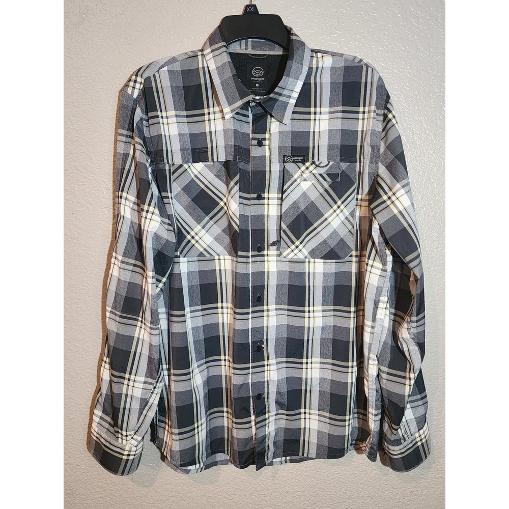 Wrangler Outdoor Men's Dress Shirt Size L Large Long Sleeve Plaid Black White